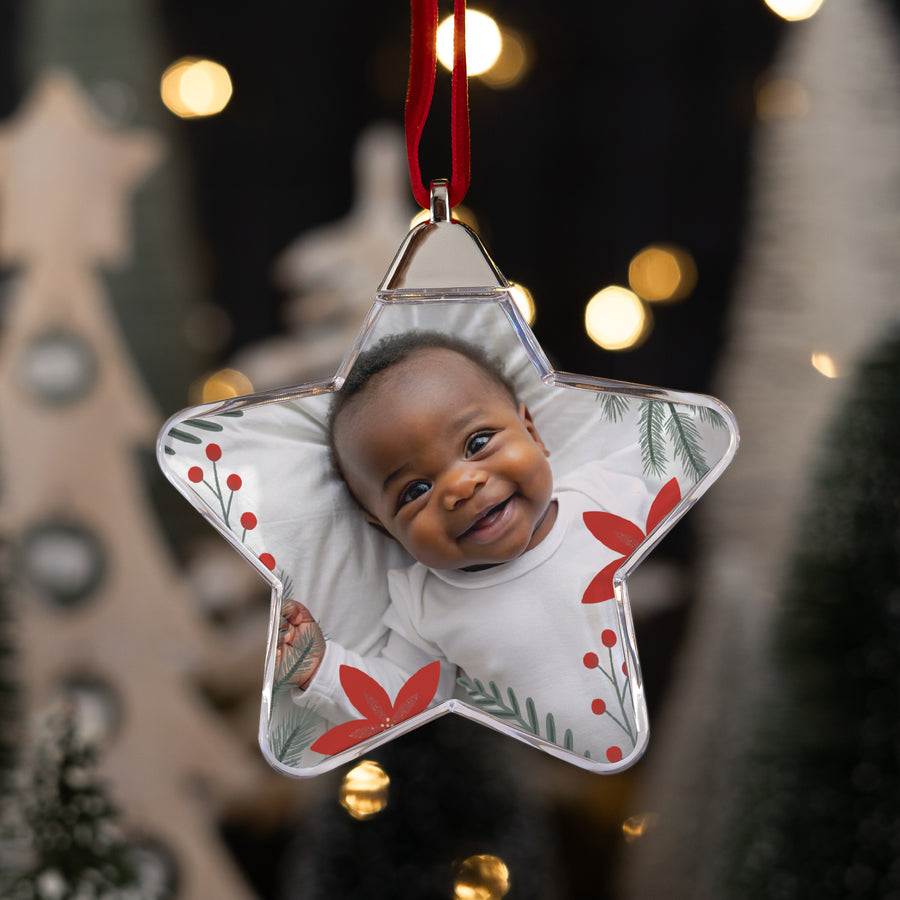 Boule de Noël Fin d'année étoile Baies rouges photo