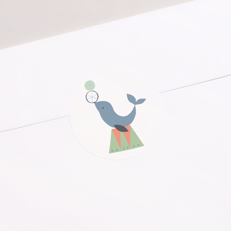 Sticker Anniversaire Enfant Rond Jeux du cirque photo