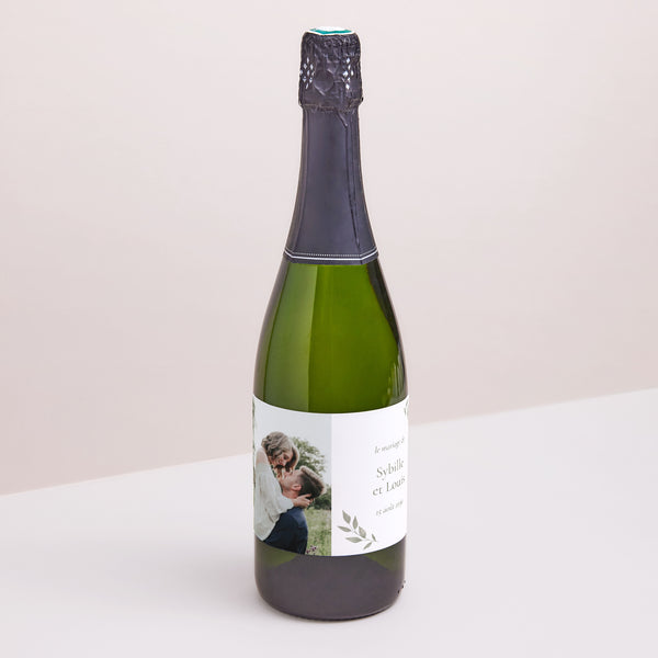 Etiquette bouteille Mariage Paysage Couronne végétale dorée photo