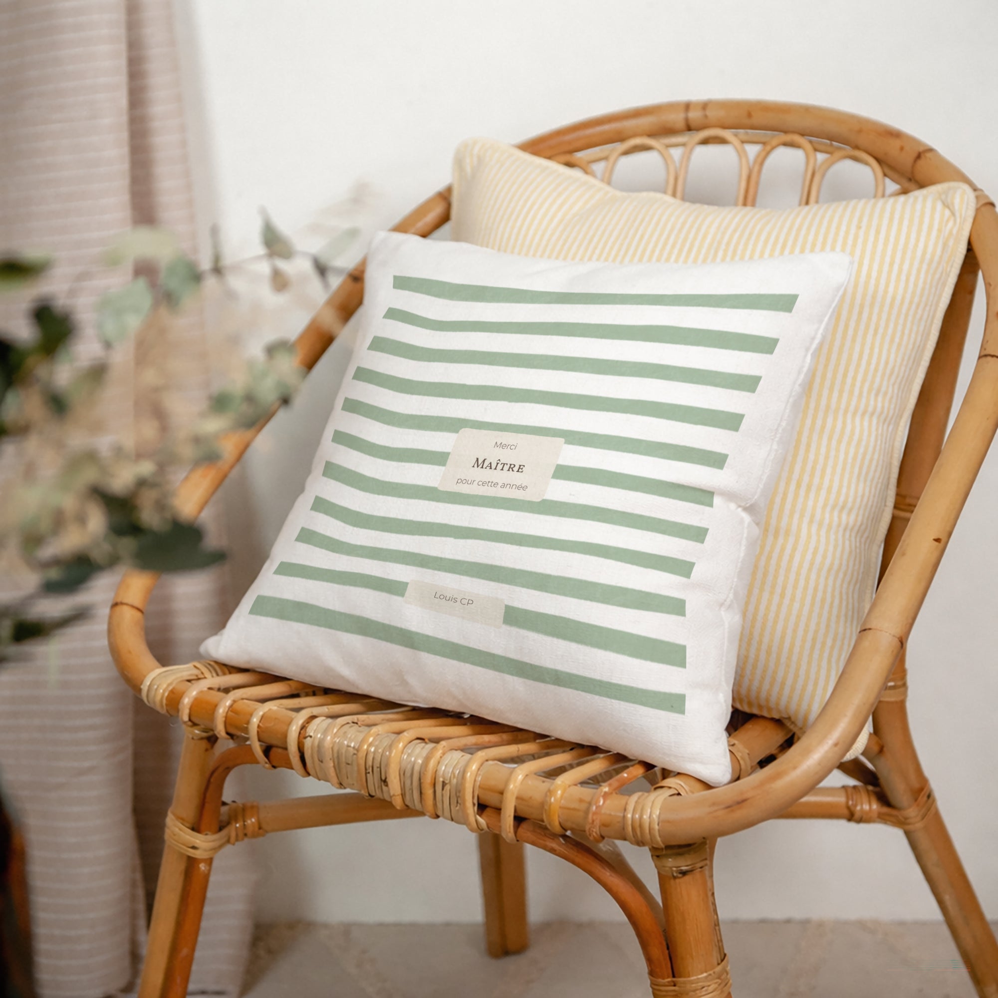 Coussin Objets Beige naturel Rayures d’écolier, Vert photo N° 2