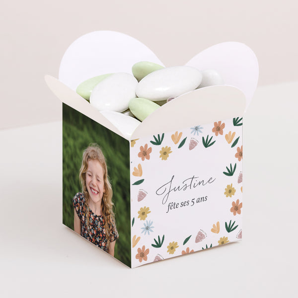 Boîte à bonbons Anniversaire Enfant Ouverture papillon Fleurs photo