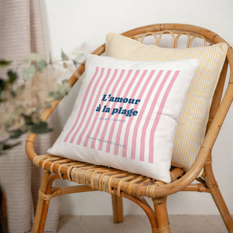 Coussin Objets Beige naturel L'amour à la plage rose