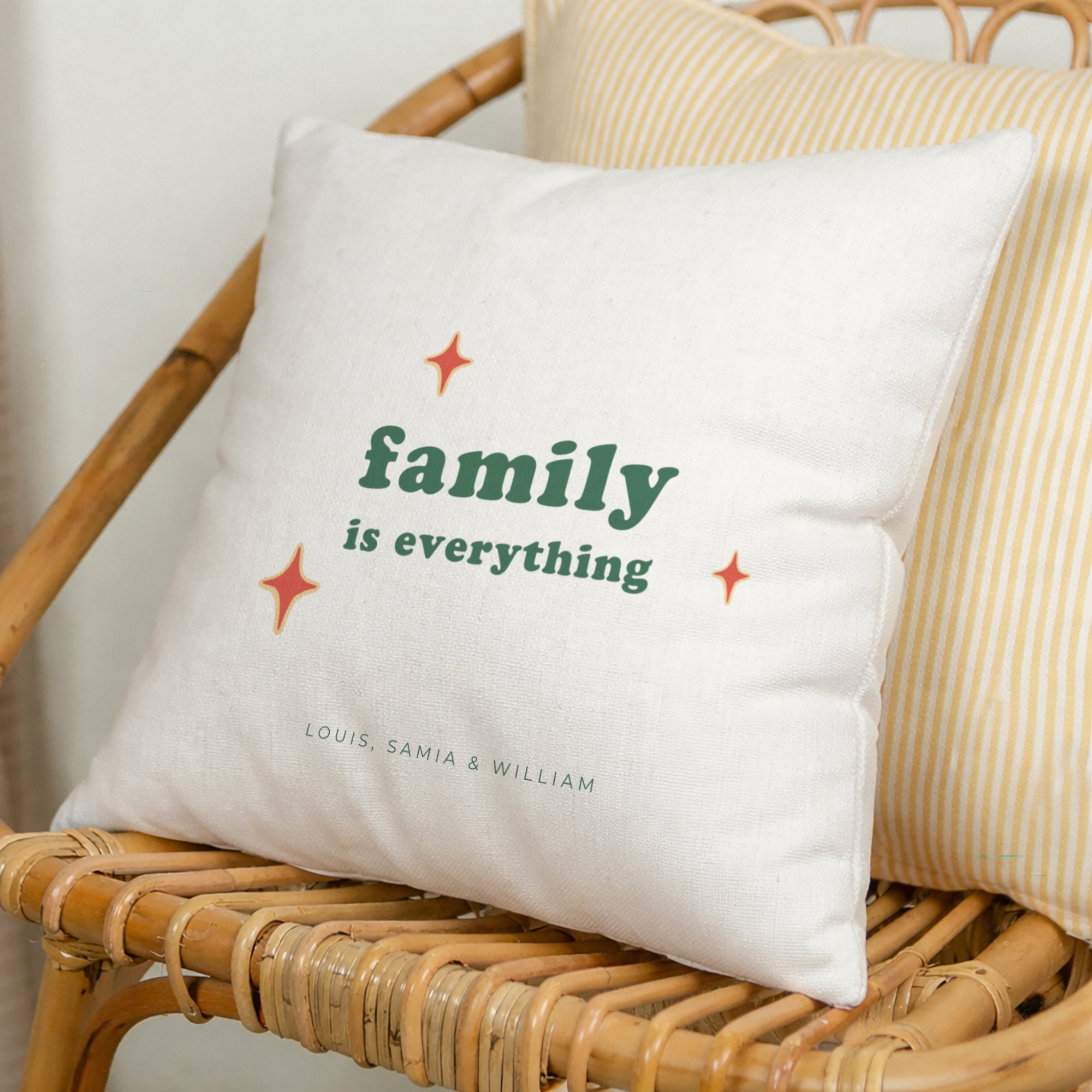 Coussin Objets Beige naturel Family is everything photo N° 1