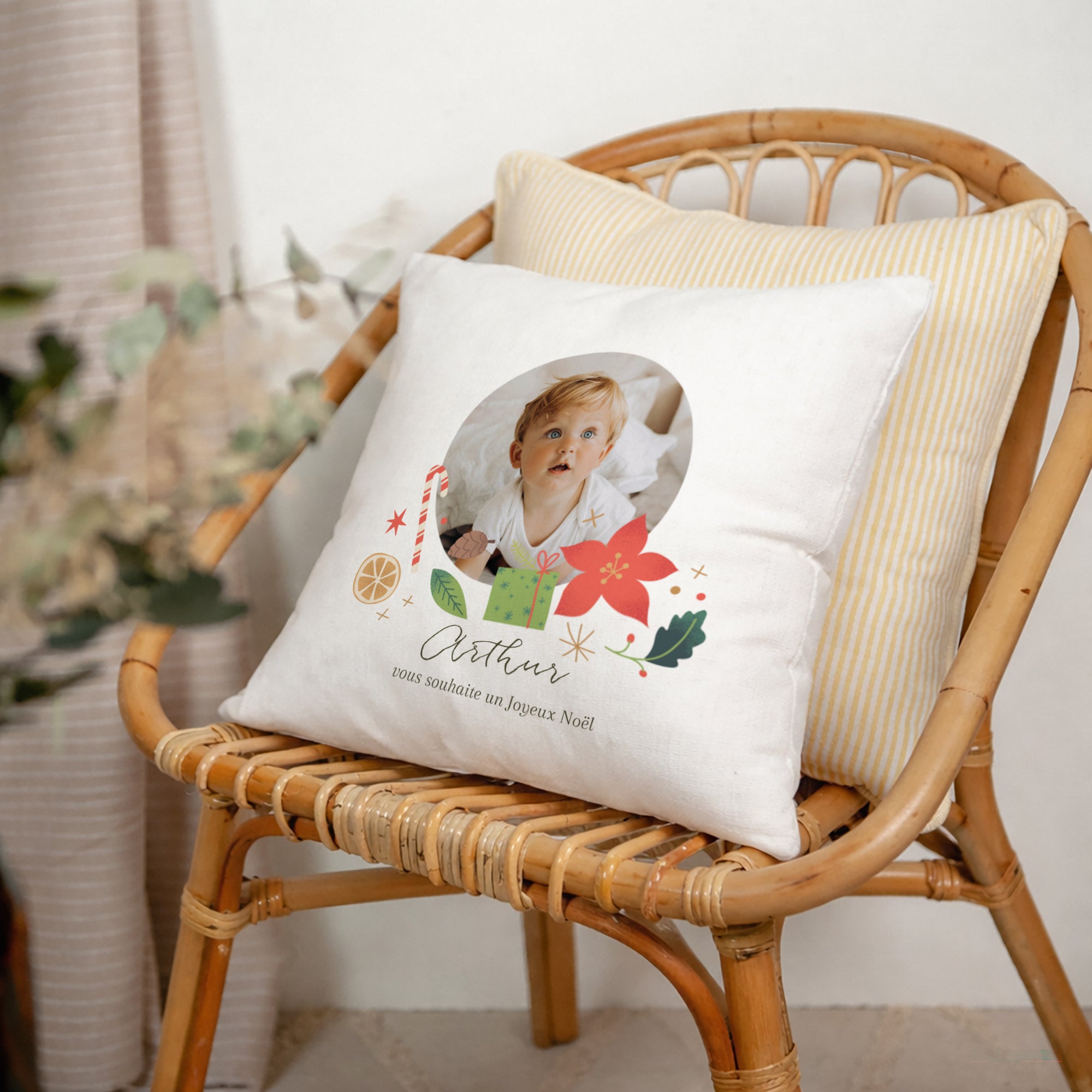 Coussin Fin d'année Beige naturel Tourbillon enchanté photo N° 2