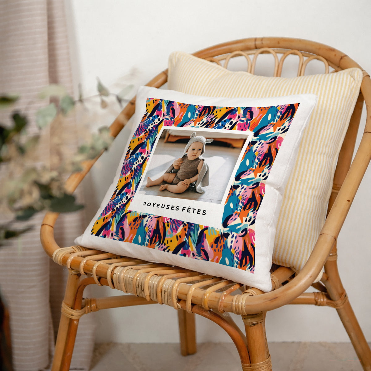 Coussin Objets Beige naturel Abstrait photo N° 2