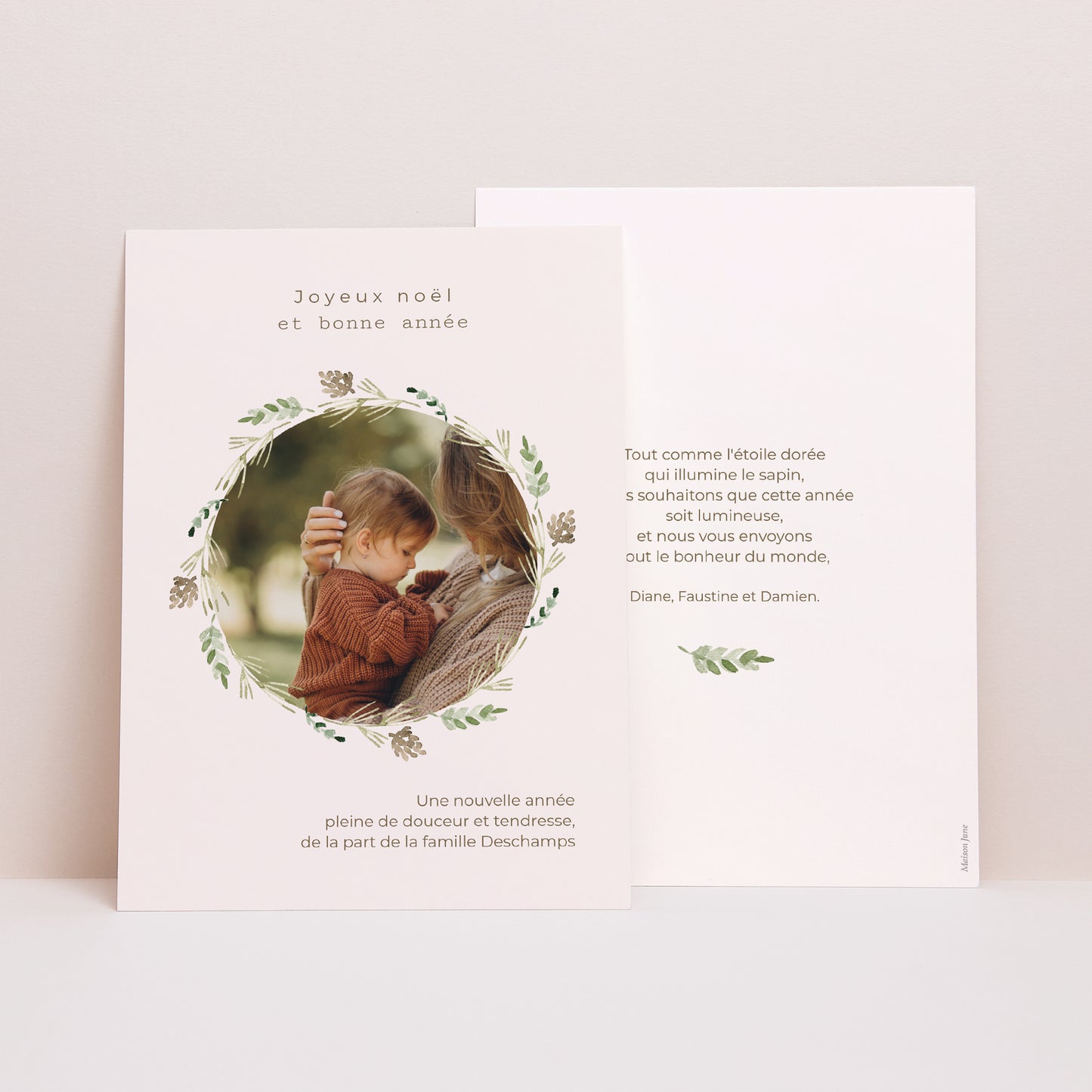 Carte de Noel Fin d'année Portrait Couronne de pomme de pin photo N° 1