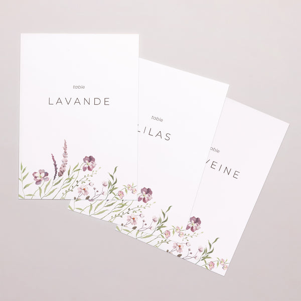 Marque table Mariage Rectangle Petites fleurs mauves photo