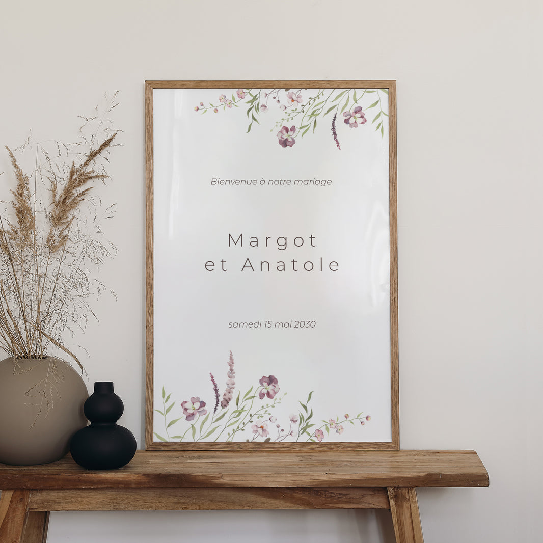 Panneau bienvenue Mariage Portrait 60 x 90 cm Petites fleurs mauves photo N° 2