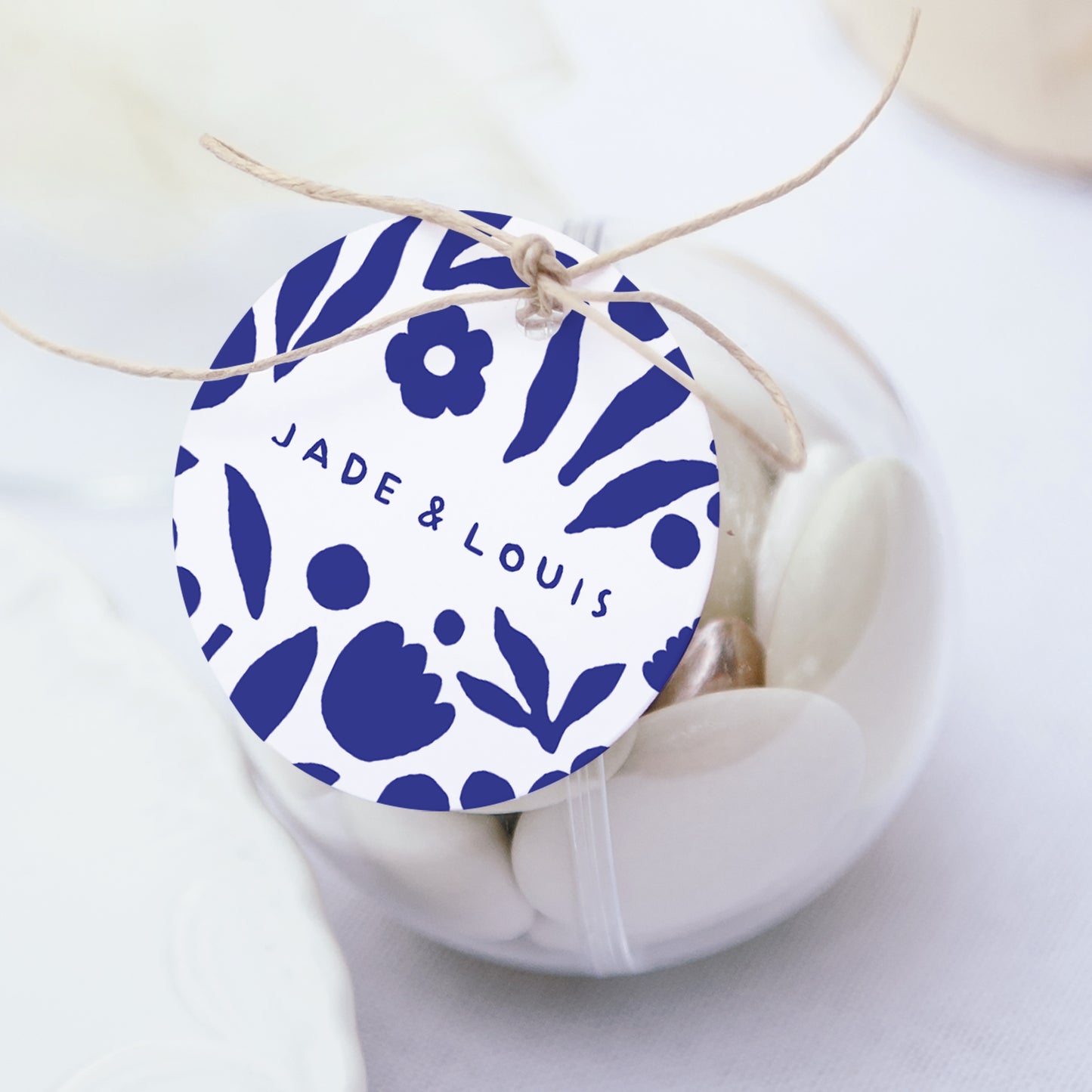 Boîte à dragées Mariage boule avec étiquette ronde Bleu Majorelle photo N° 1