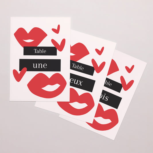 Marque table Mariage Rectangle Bisous full of LOVE photo