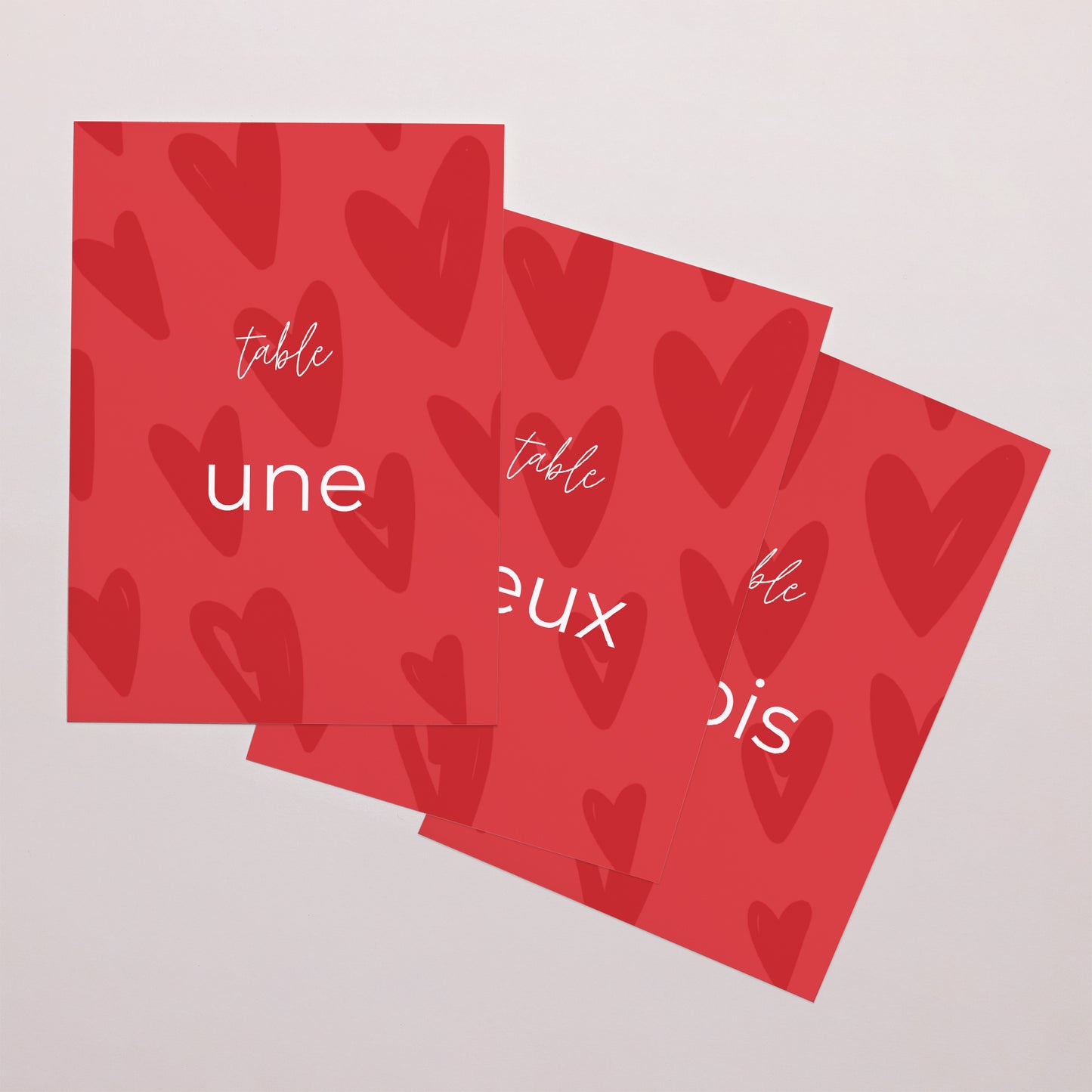 Marque table Mariage Rectangle Fond coeur photo N° 1