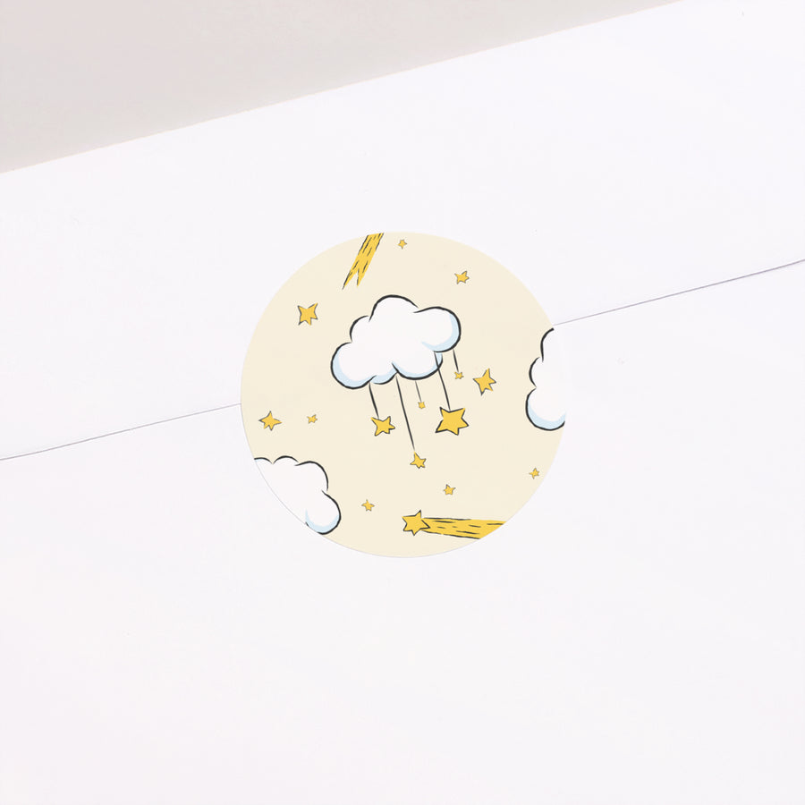 Sticker Naissance Rond La tête dans les nuages photo