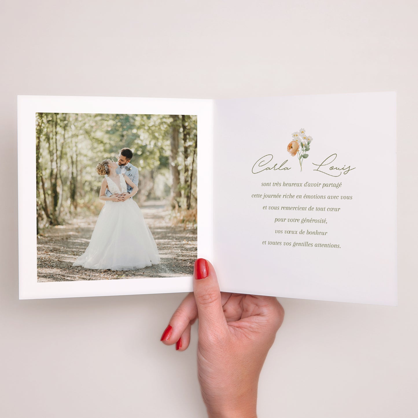Remerciements Mariage Carré double volet Couronne de fleurs romantiques photo N° 2