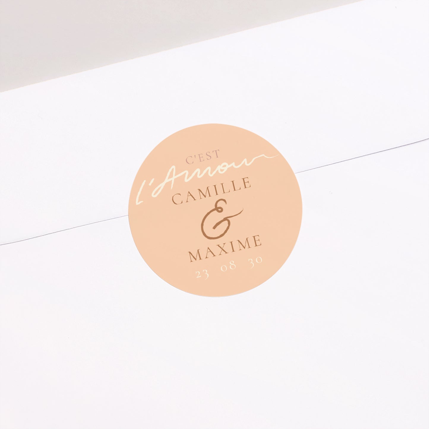 Sticker Mariage Rond C'est l'Amour en or photo N° 1