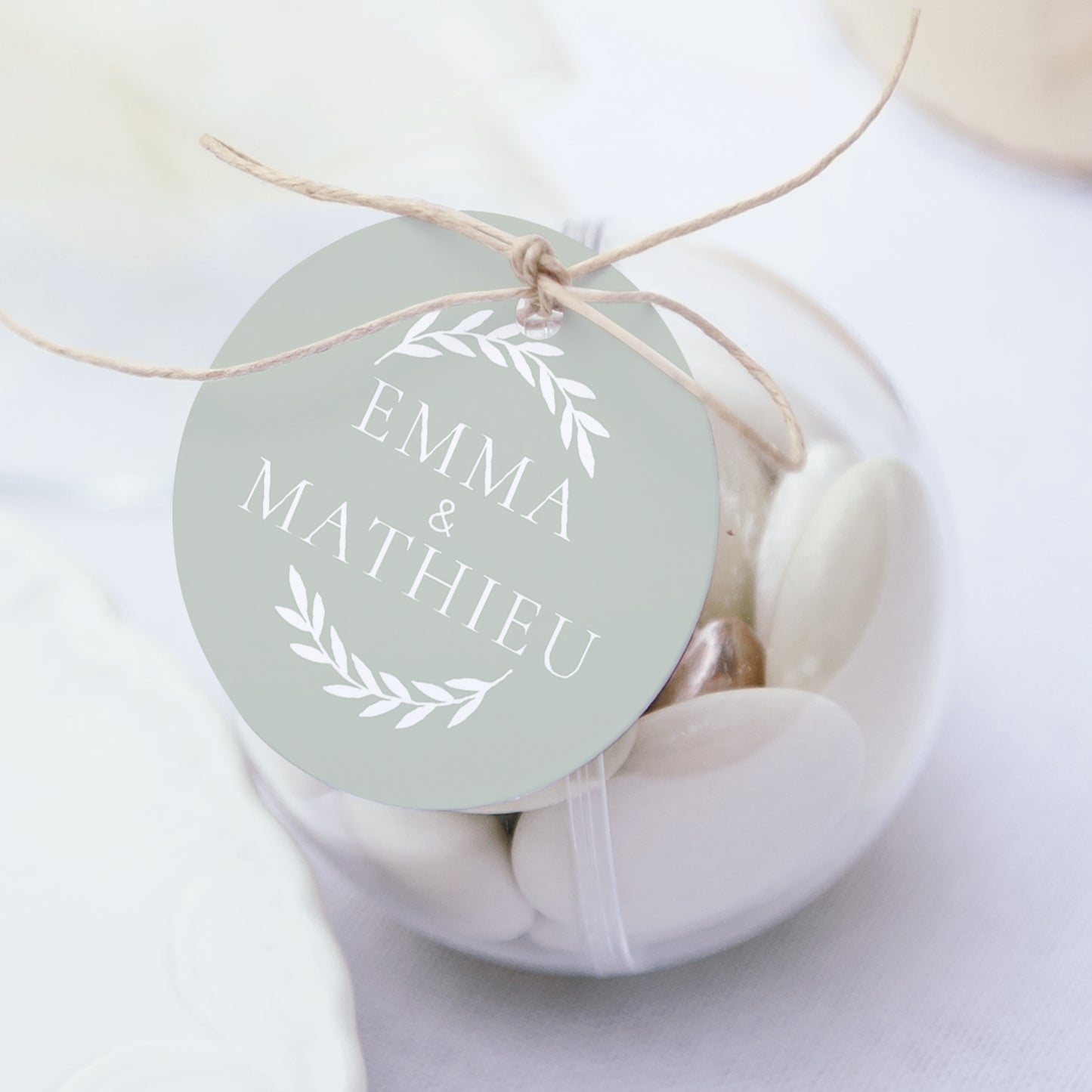 Boîte à dragées Mariage boule avec étiquette ronde Classico photo N° 1