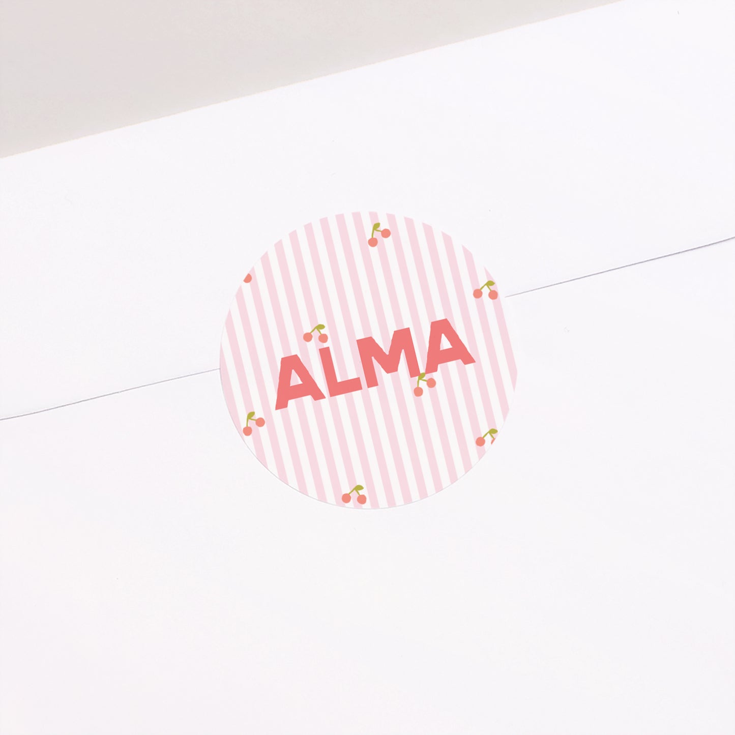 Sticker Naissance Rond Petites cerises photo N° 1