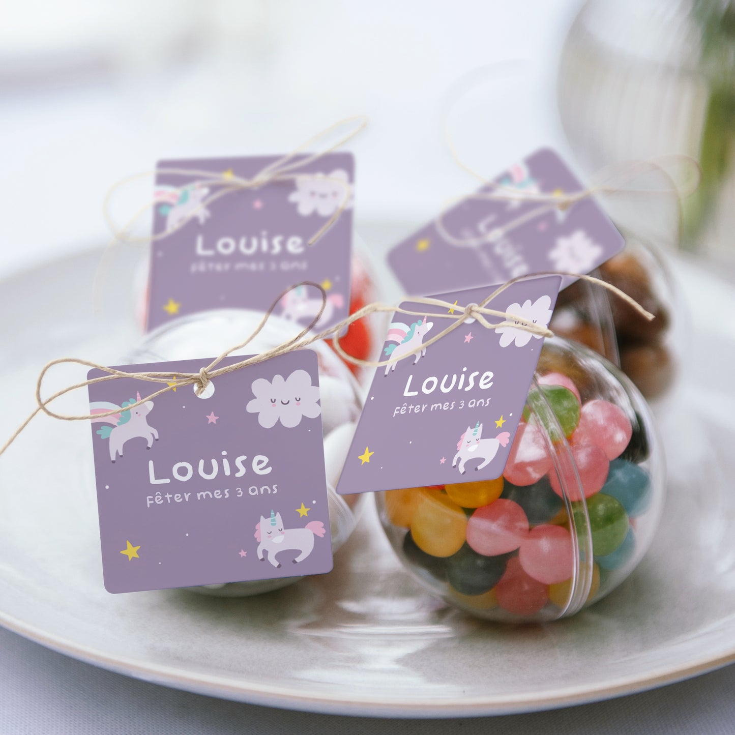 Boîte à bonbons Anniversaire Enfant boule avec étiquette carrée My licorne photo N° 2
