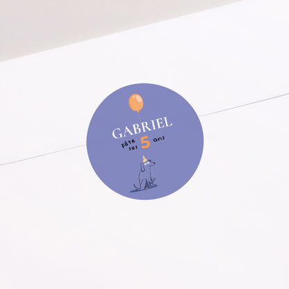 Sticker Anniversaire Enfant Rond Le chien bleu photo N° 2