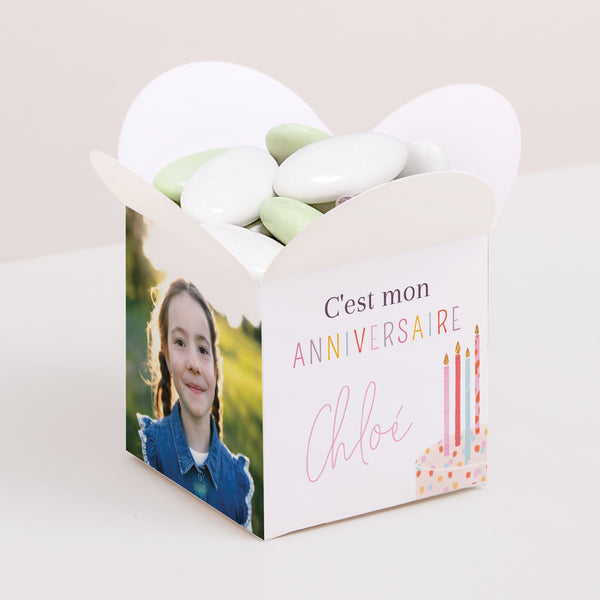 Boîte à bonbons Anniversaire Enfant Ouverture papillon Gâteau d'anniversaire photo