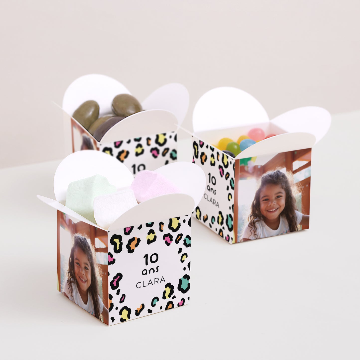 Boîte à bonbons Anniversaire Enfant Ouverture papillon Léopard coloré photo N° 3