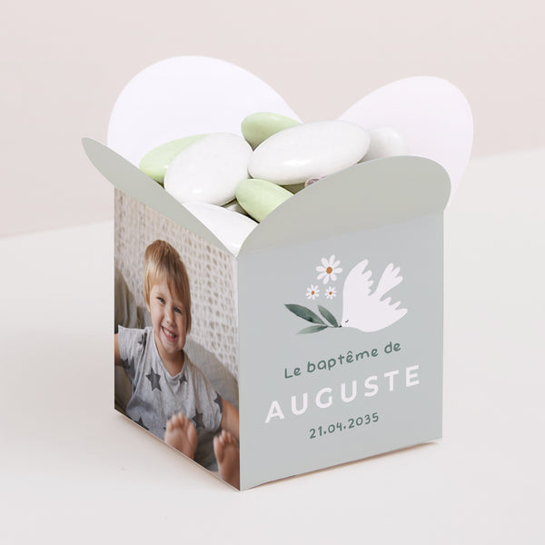 Boîte à dragées Baptême Ouverture papillon Couronne délicate photo