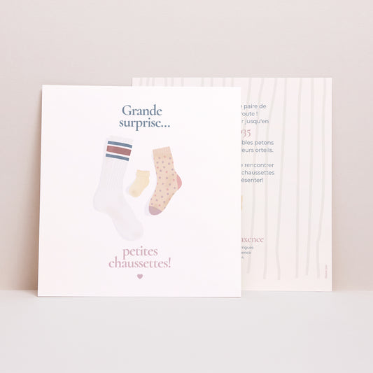 Carte annonce grossesse Naissance Carré Petites chaussettes photo