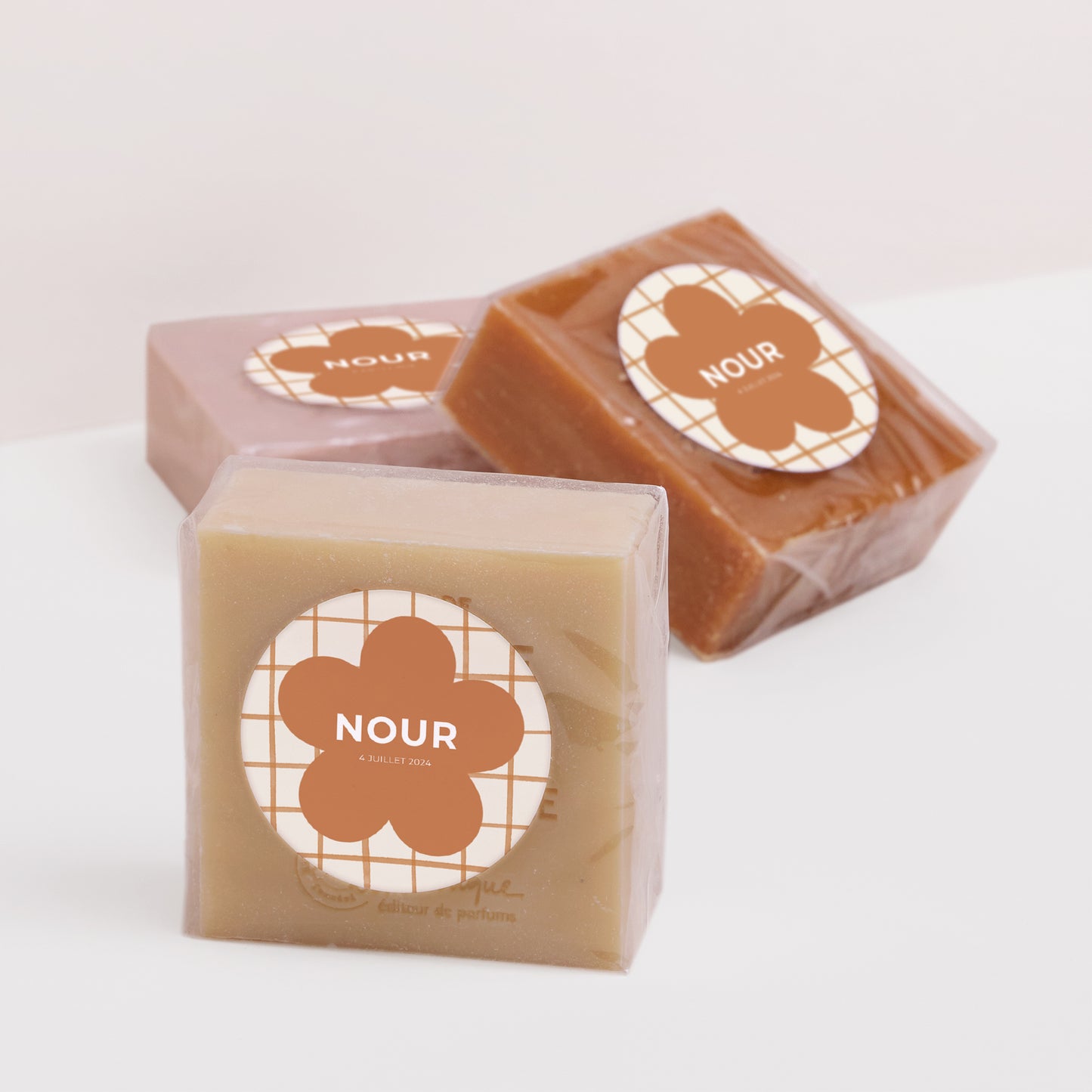 Sticker Naissance Rond Chocolate flower photo N° 2