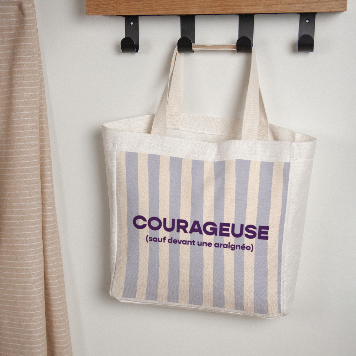 Tote bag Objets Anse en toile Courageuse photo N° 1