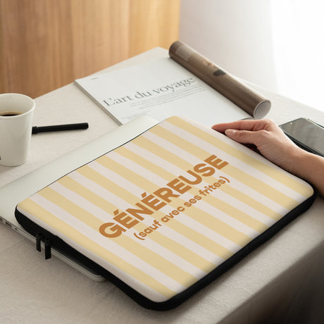 Housse ordinateur 15 pouces Généreuse