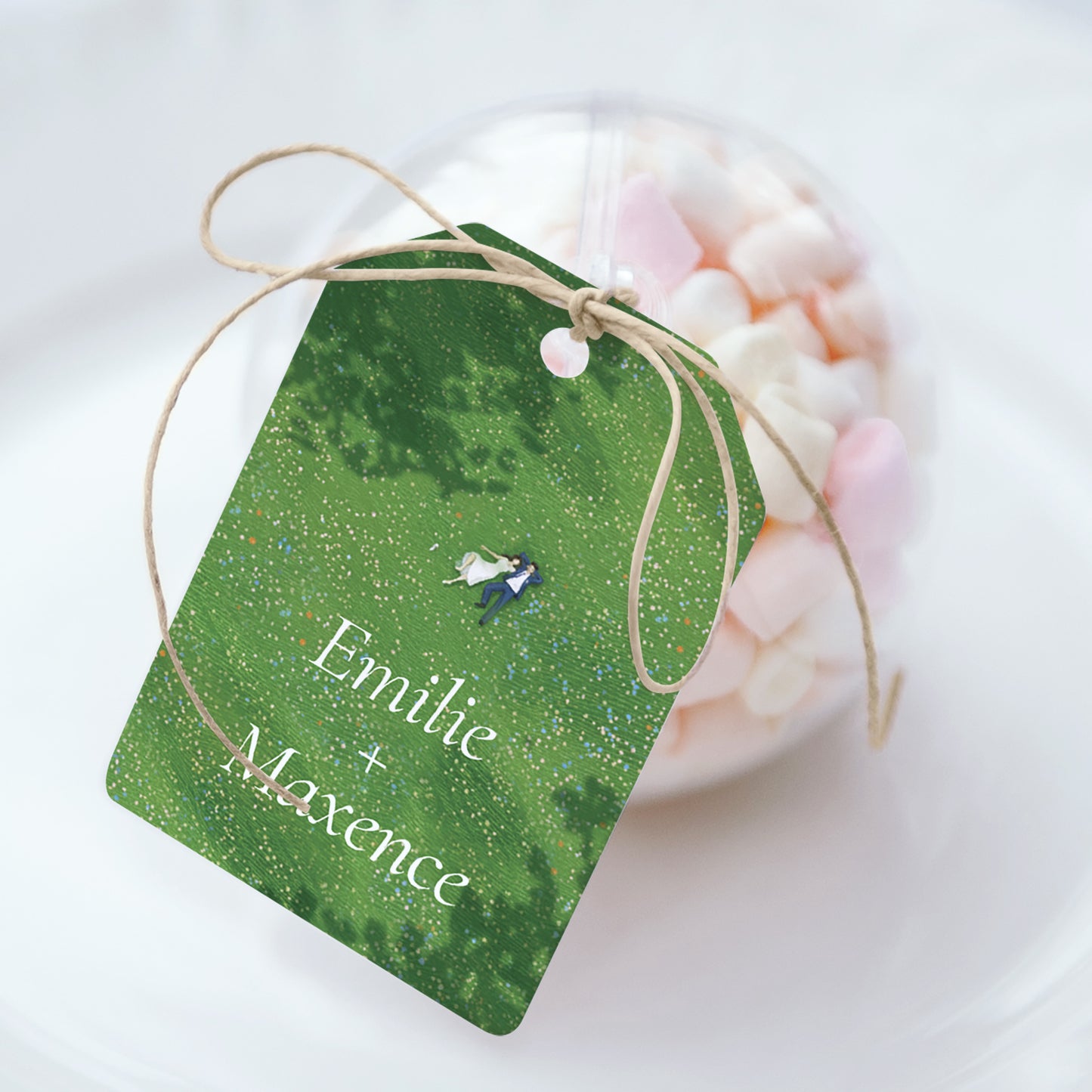 Boîte à dragées Mariage boule avec étiquette fanion Pause amoureuse photo N° 1