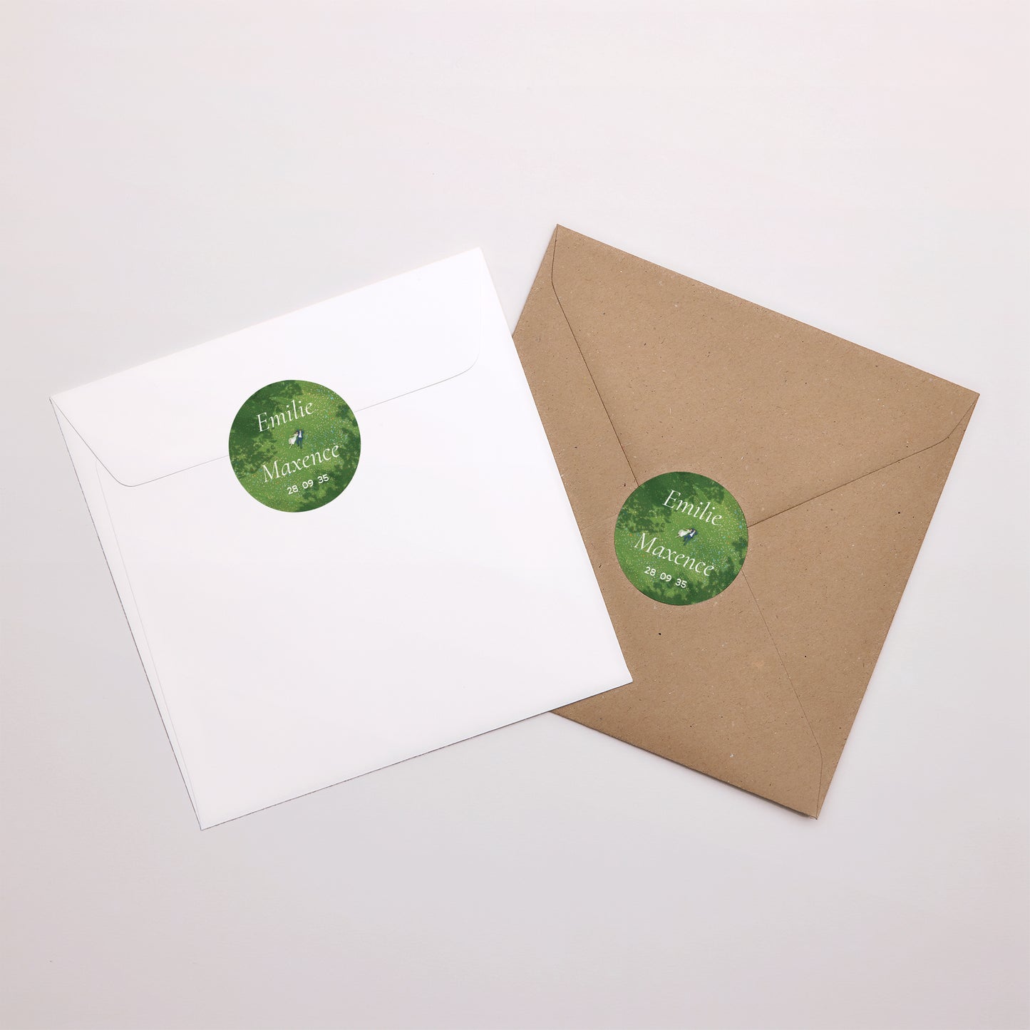 Sticker Mariage Rond Pause amoureuse photo N° 3