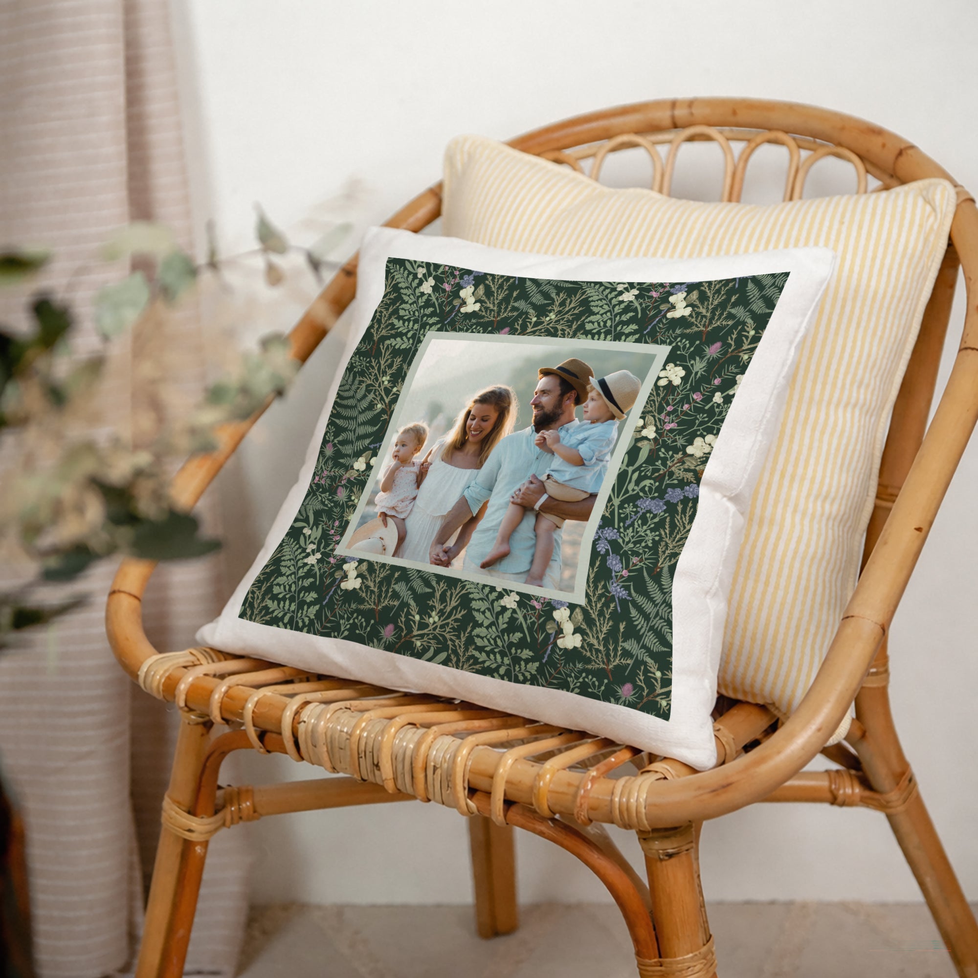 Coussin Fin d'année Beige naturel Feuillages d’hiver photo N° 2