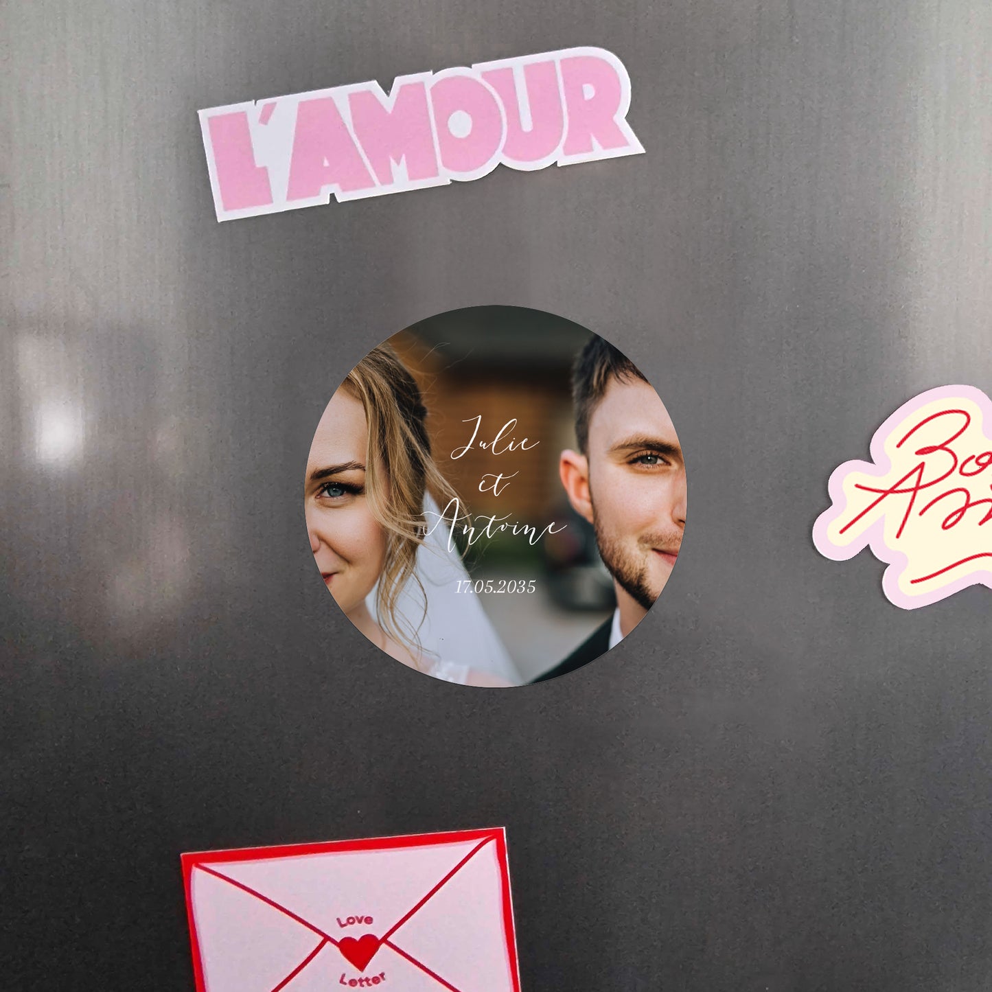 Remerciements Mariage Lot de 8, magnétique, rond, Ø 10cm Unis en images photo N° 4