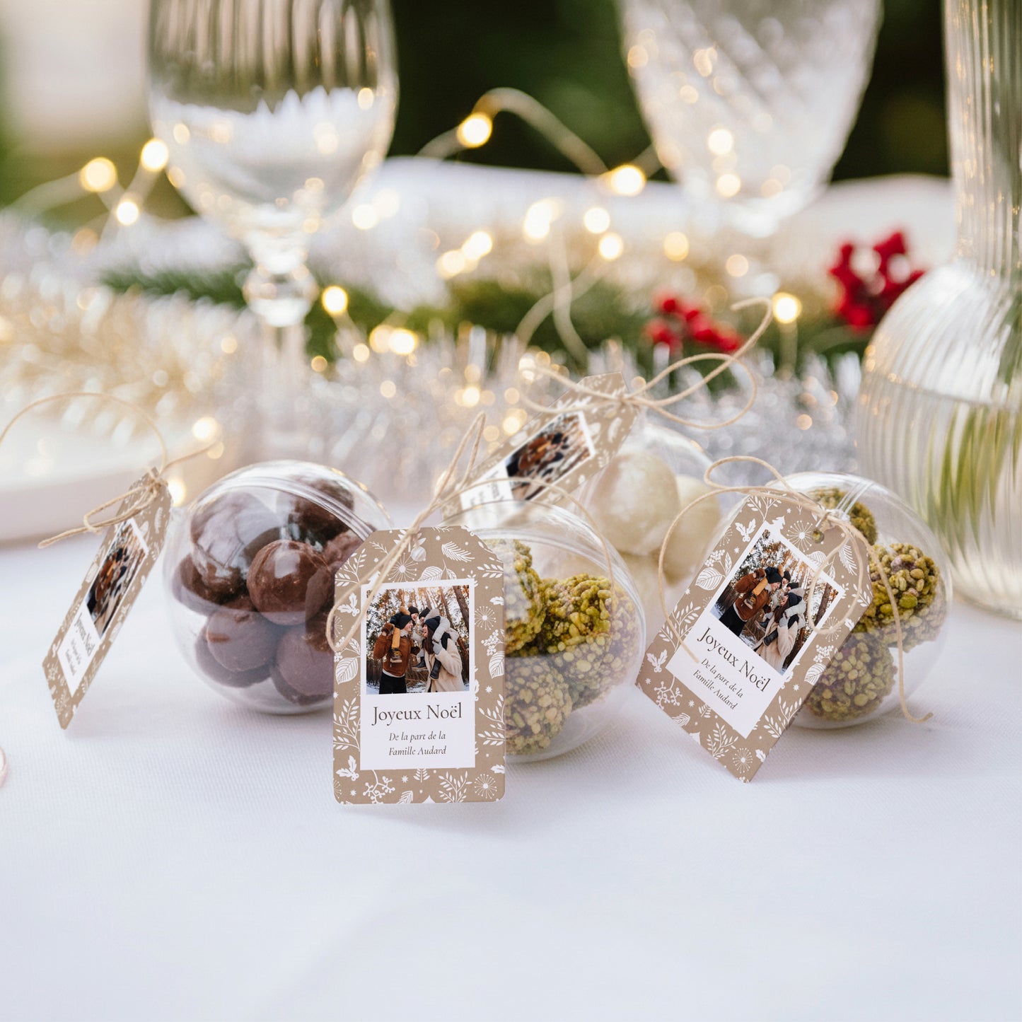 Boîte à dragées Fin d'année boule avec étiquette fanion Traditions de Noël photo N° 2