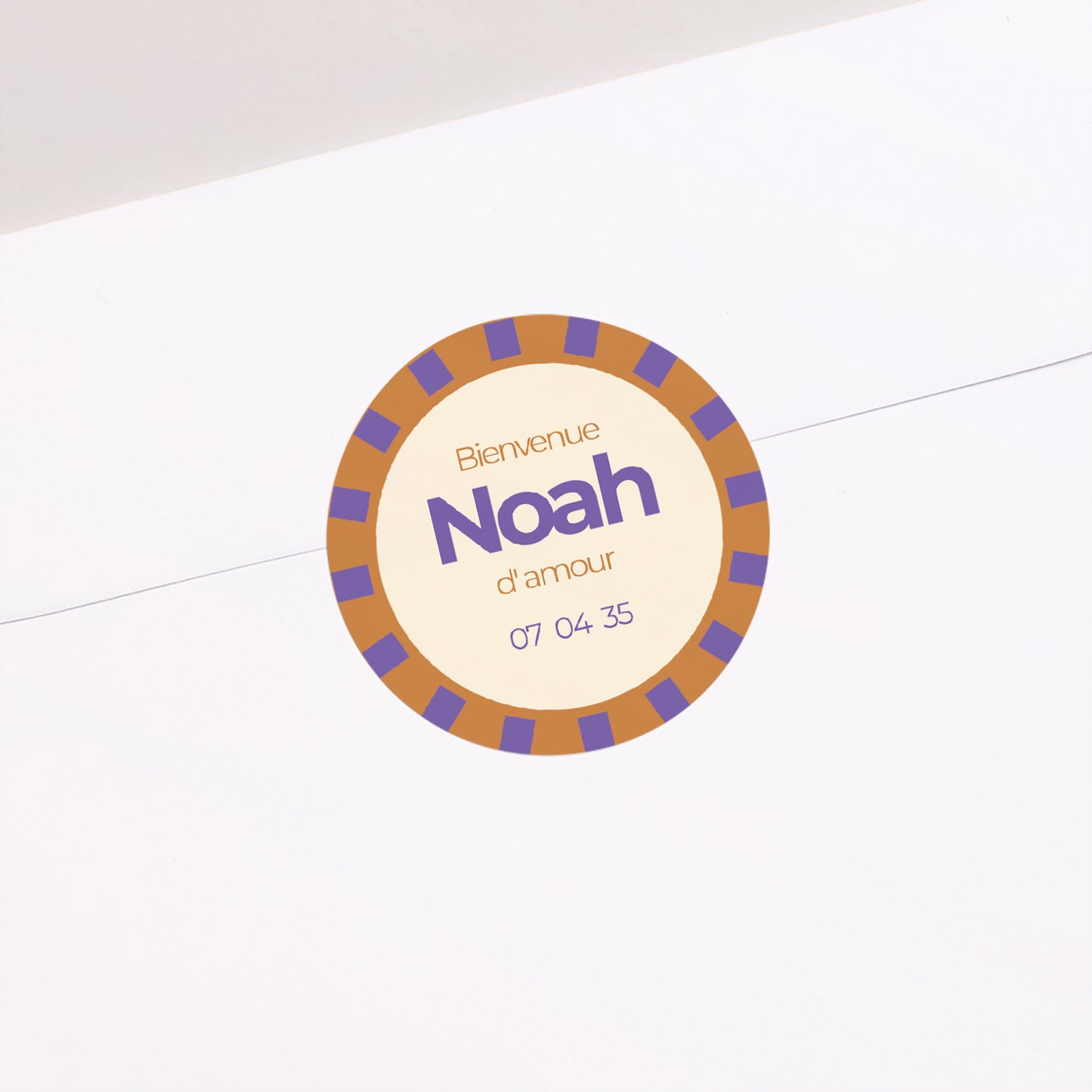 Sticker Naissance Rond Blueberry and Chocolate photo N° 1