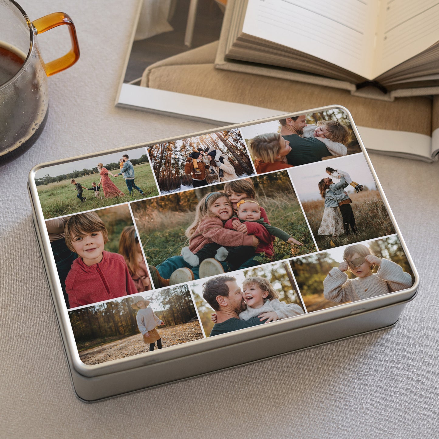 Boite métallique rectangle, garnie de chocolats Notre jolie famille photo N° 2