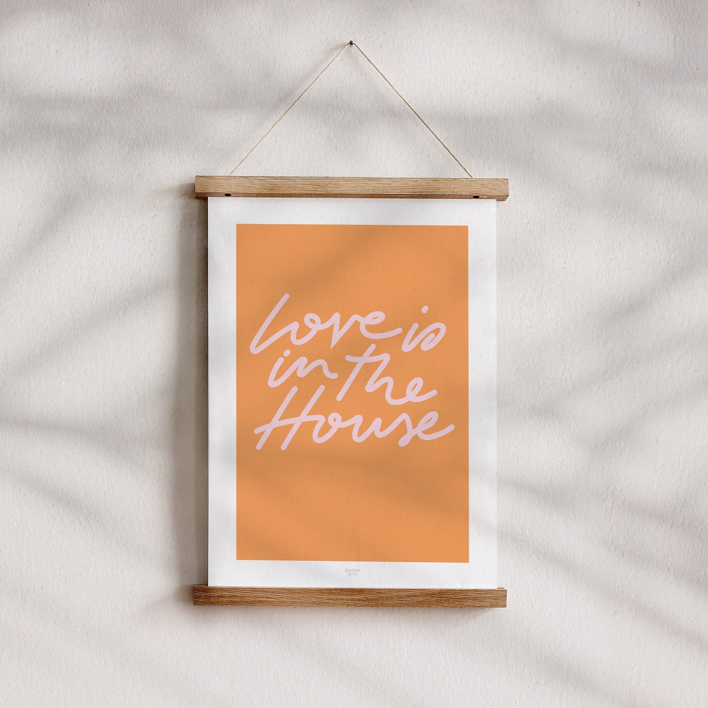 Affiche Portrait Love is in the house photo N° 4