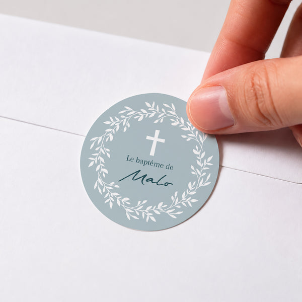Sticker Baptême Rond Couronne de Douceur Bleue photo