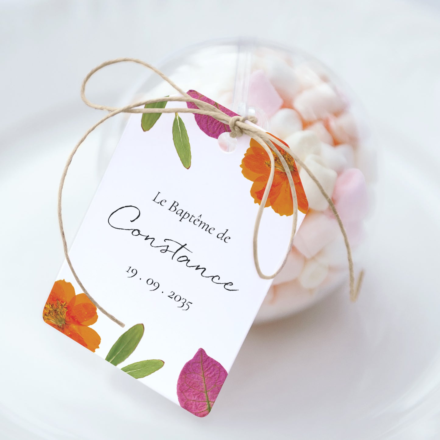 Boîte à dragées Baptême boule avec étiquette fanion Un Jardin Béni photo N° 1