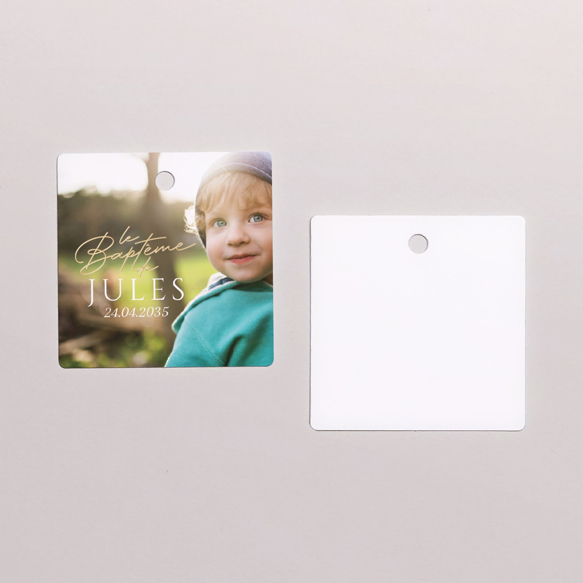 Boîte à dragées Baptême boule avec étiquette carrée Un Moment Précieux photo N° 3