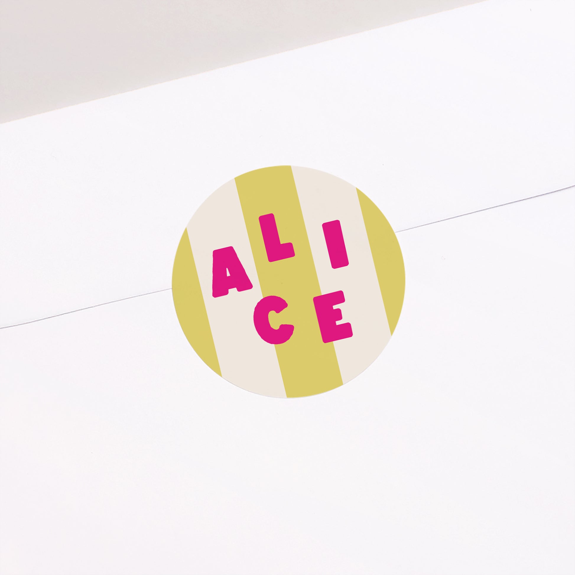 Sticker Naissance Rond Born cool II photo N° 1