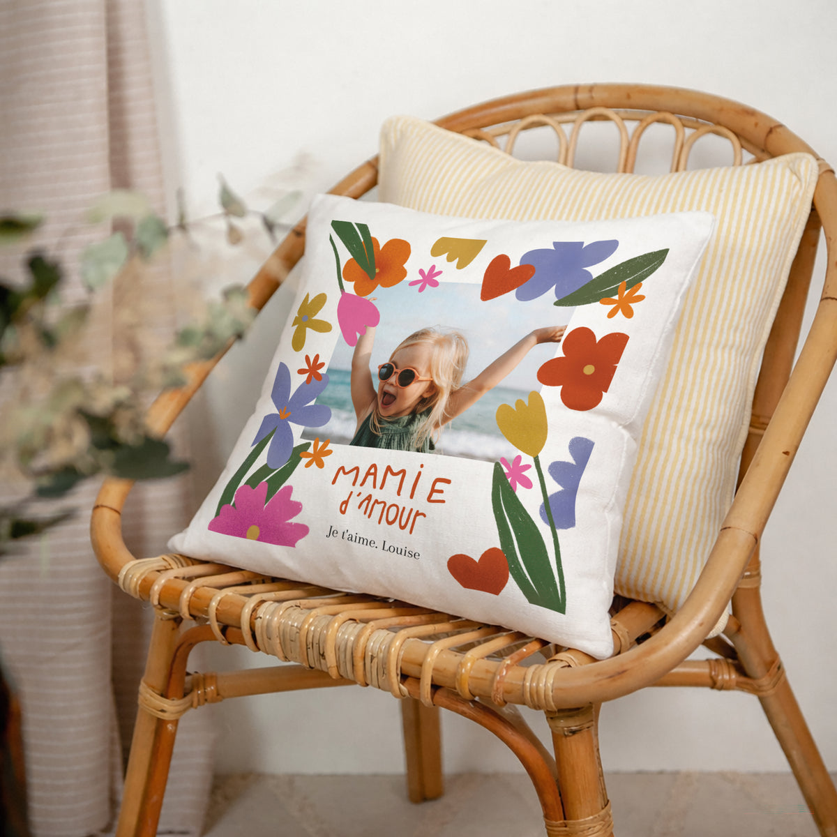 Coussin Beige naturel Mamie en or photo N° 2