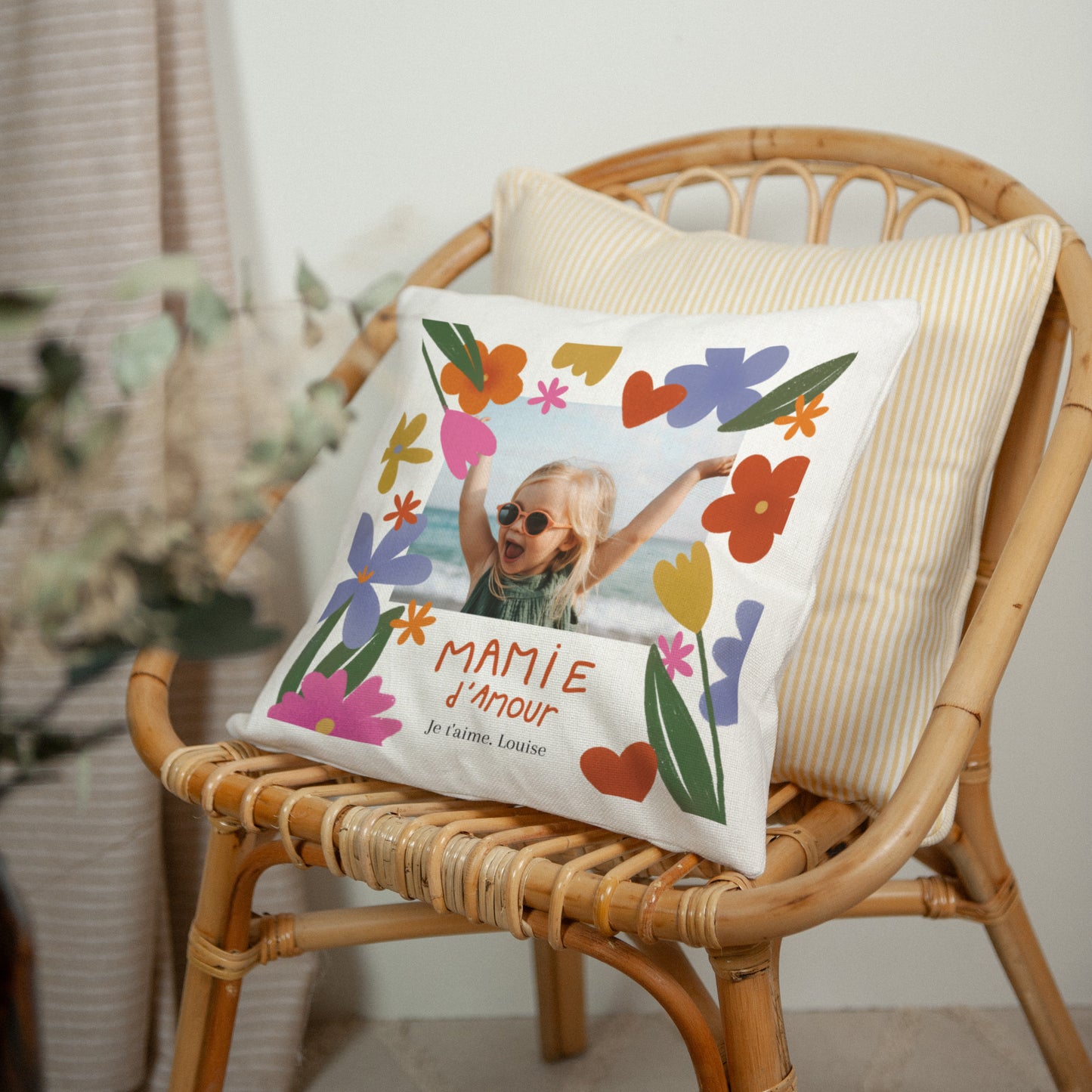 Coussin Beige naturel Mamie en or photo N° 2