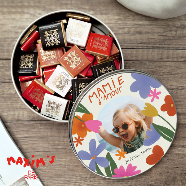 Boite métallique ronde, garnie de chocolats Mamie en or photo