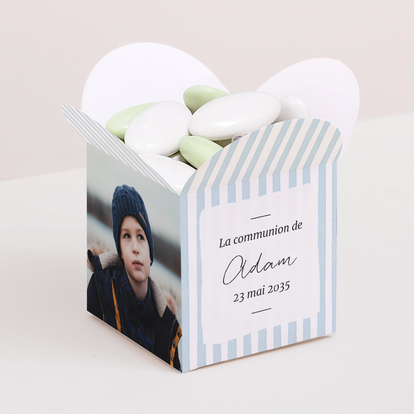 Boîte à dragées Communion Ouverture papillon Entre les Lignes Bleues photo N° 1