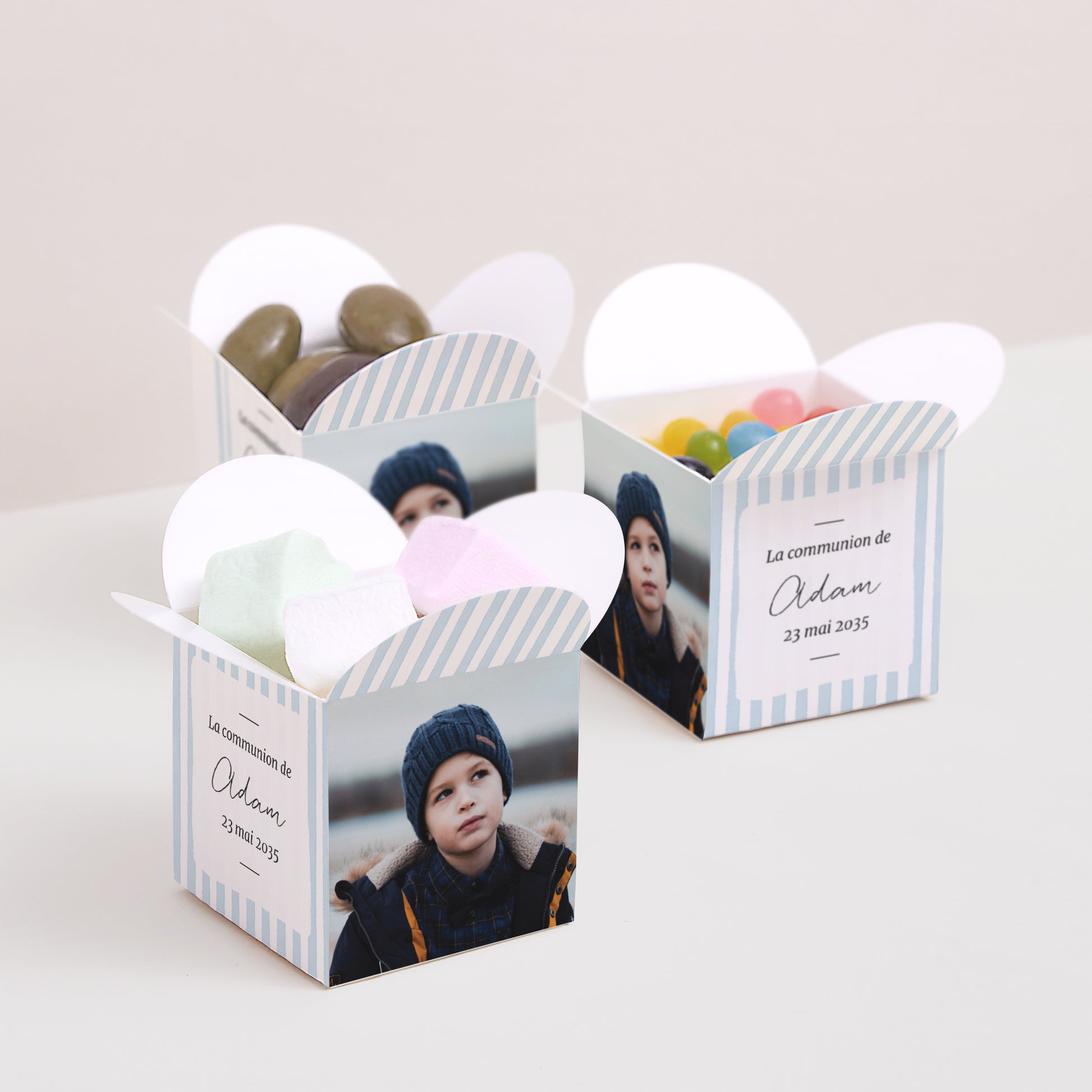 Boîte à dragées Communion Ouverture papillon Entre les Lignes Bleues photo N° 3
