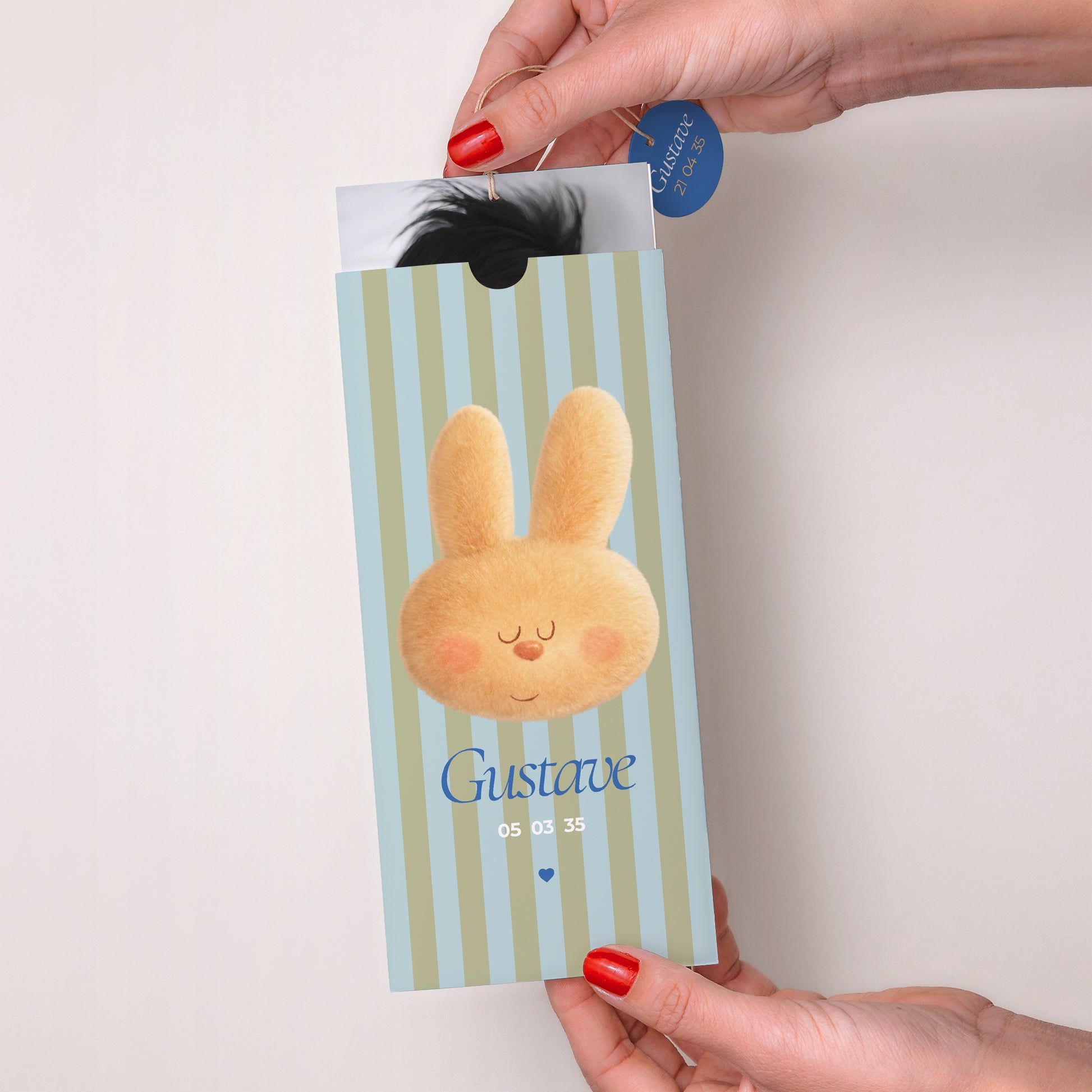 Faire-part Naissance Pochette portrait 2 cartes, étiquette Doudou lapin rêveur photo N° 2