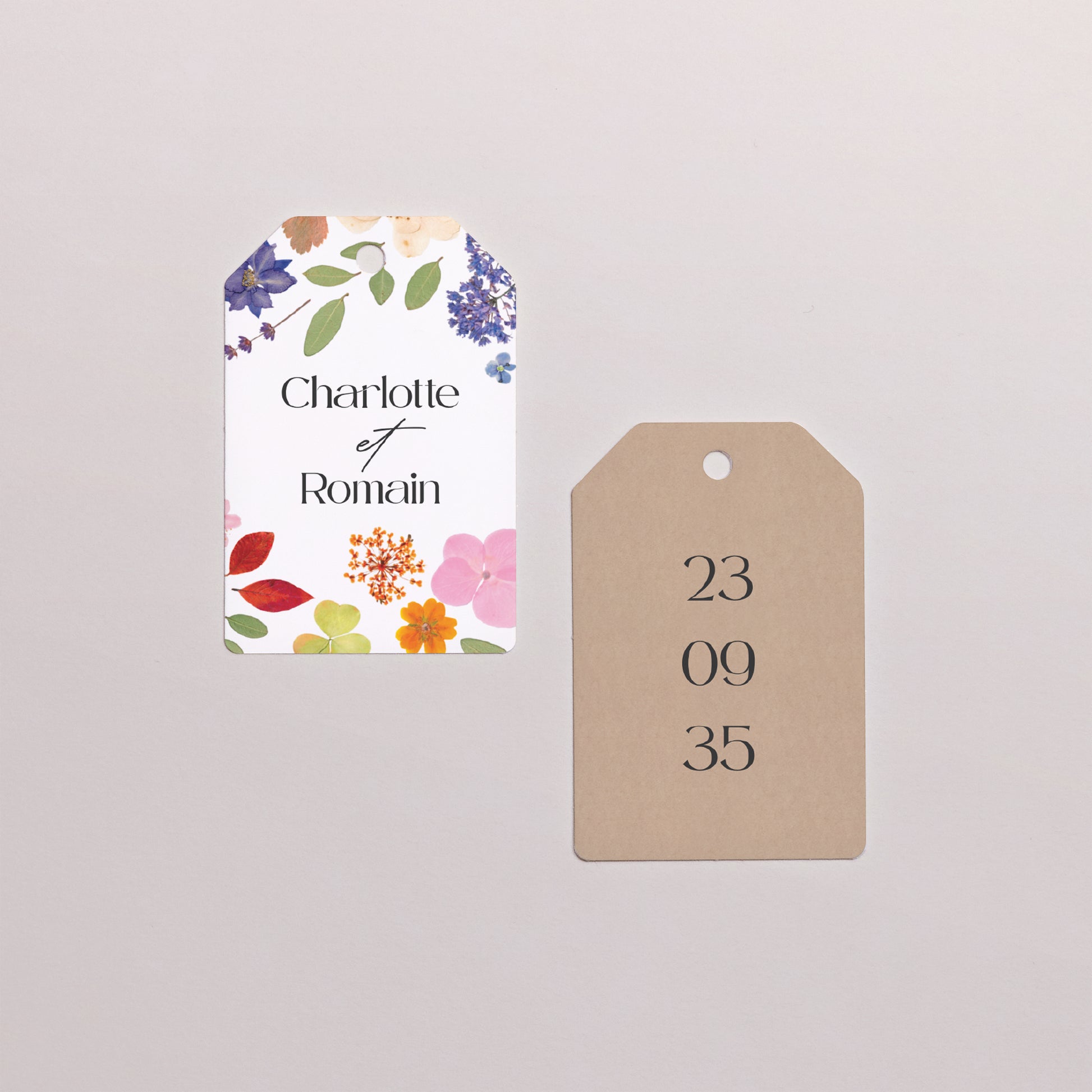 Boîte à dragées Mariage boule avec étiquette fanion Herbier d’Amour photo N° 4