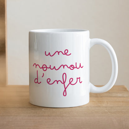Mug Blanc Une nounou d'enfer photo N° 1