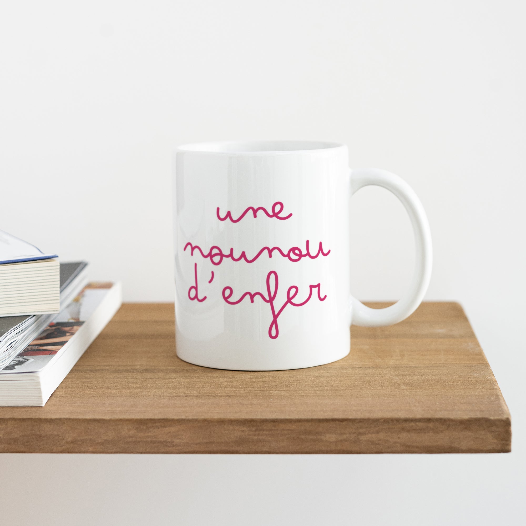 Mug Blanc Une nounou d'enfer photo N° 4